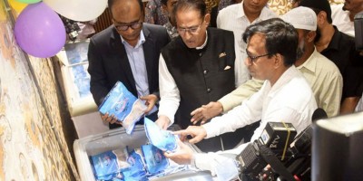 রাজধানীতে ‘রেডি টু কুক ফিশ’ বিক্রি করবে সরকার