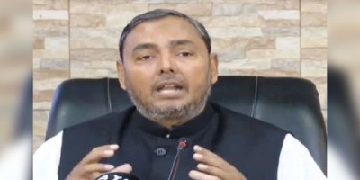 নিম্নমানের খেজুর ইস্যুতে বাণিজ্য প্রতিমন্ত্রীর ক্ষমাপ্রার্থনা