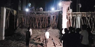 রাঙ্গাবালীতে নির্মাণাধীন স্বাস্থ্য কমপ্লেক্সের ছাদে ধস, তদন্ত কমিটি গঠন