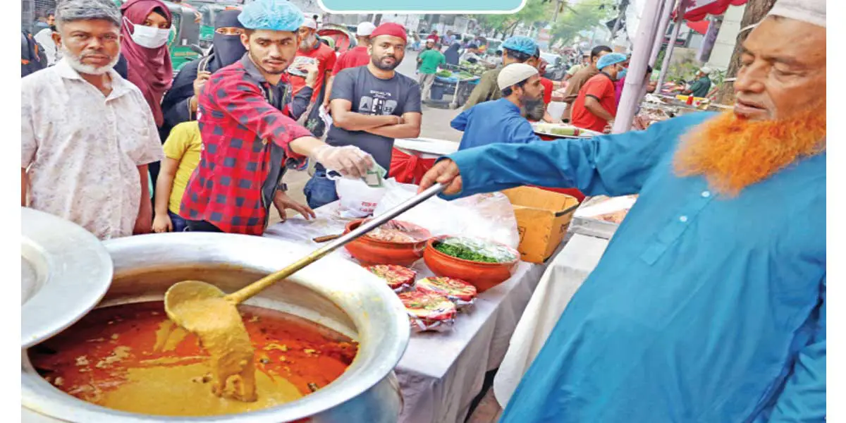 মন খারাপের আবহেও ভিড়