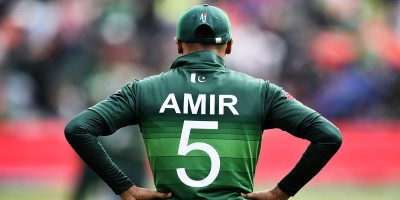 আমিরের ফেরার ঘোষণা
