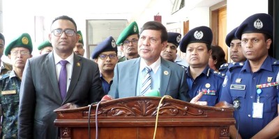 এমপি-মন্ত্রীরা প্রভাব খাটালে তাদেরই মান ক্ষুণ্ণ হতে পারে : ইসি হাবিব