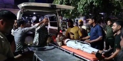 ছুরিকাঘাতে আত্মহত্যার চেষ্টা যুবকের
