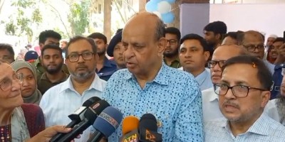 প্রয়োজন ছাড়া ঘরের বাইরে যাবেন না : স্বাস্থ্যমন্ত্রী