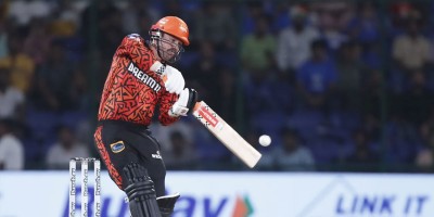 হায়দরাবাদের ব্যাটিংয়ে বিস্মিত শচীন