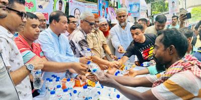পদত্যাগ করুন, দেশের মানুষকে বাঁচান : ফারুক
