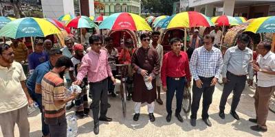 মে দিবসে ফরিদপুরের ডিসির অন্যরকম আয়োজন
