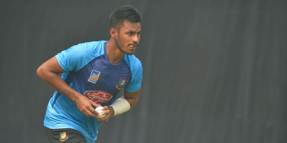 ‘অনুশীলনে বোলিংয়ের পাশাপাশি ব্যাটিং করি’