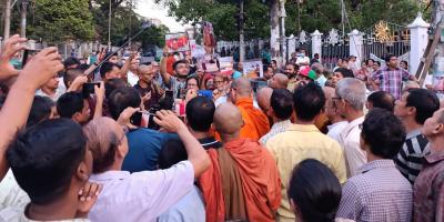 চট্টগ্রামে বৌদ্ধ বিহারের দখল নিয়ে সংঘর্ষ, ভিক্ষুসহ আহত ৫