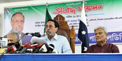 দেশে গণতন্ত্র প্রতিষ্ঠার পথে বাধা ভারত: কর্ণেল অলি