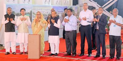 বঙ্গবাজারসহ ৪ প্রকল্প উদ্বোধন করলেন প্রধানমন্ত্রী