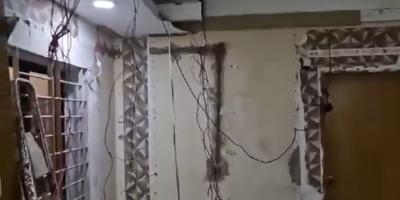 ভোটে হেরে যাওয়ায় অফিসের আসবাবপত্র খুলে নিলেন চেয়ারম্যান!
