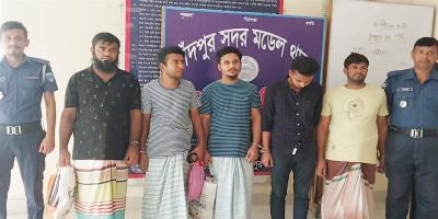 চাঁদপুরে সংঘর্ষের ঘটনায় দুই মামলায় আসামি ৩৭৮, গ্রেপ্তার ৫