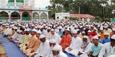 চট্টগ্রামের ৬০ গ্রামে ঈদ উদযাপন