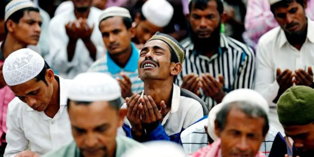 যে চোখ আল্লাহর ভয়ে কাঁদে...