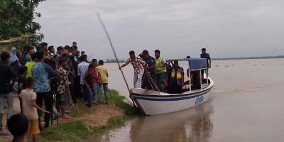 কুড়িগ্রামে নৌকাডুবি : এখনো নিখোঁজ ৬ জন
