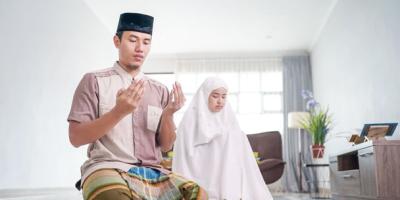 স্ত্রীকে হাসি-খুশি রাখা সুন্নত