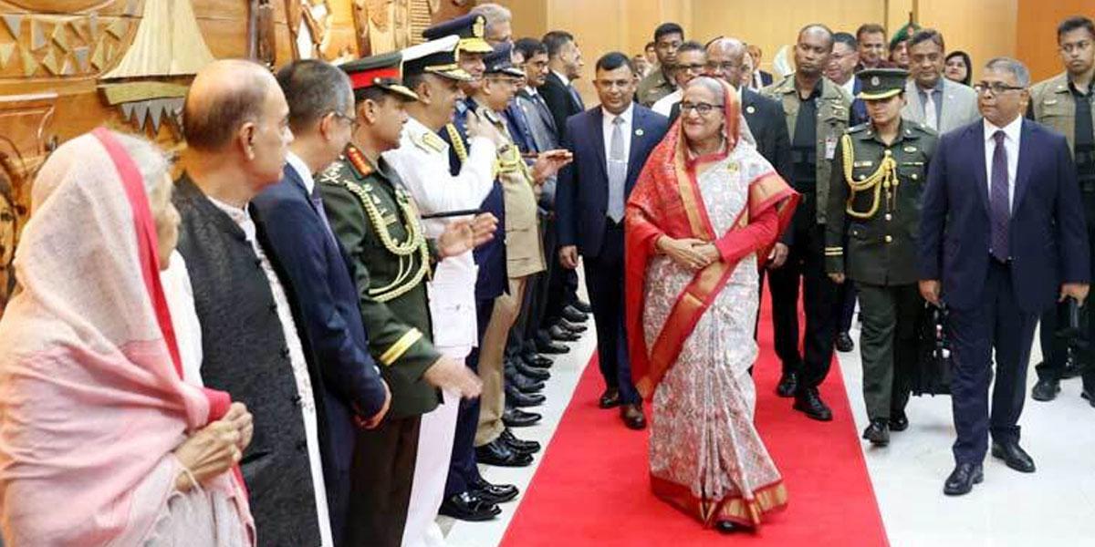 দিল্লির উদ্দেশে ঢাকা ছাড়লেন প্রধানমন্ত্রী