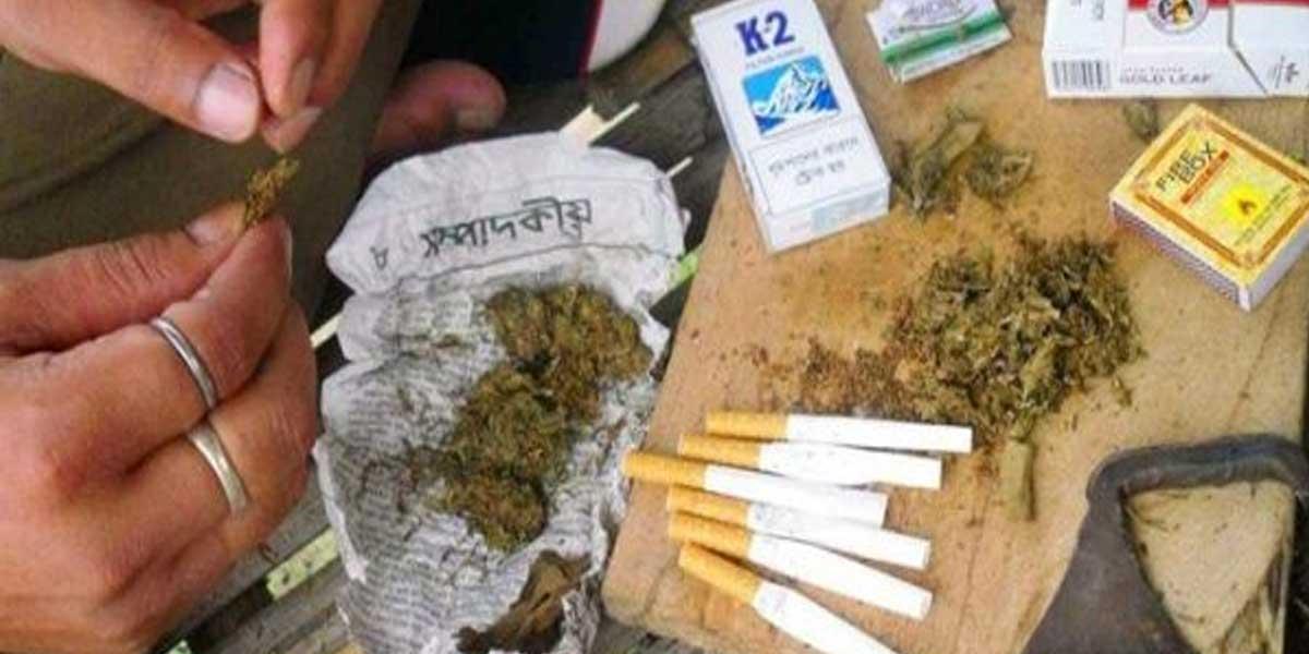 মানিকনগরে প্রকাশ্যে মাদকের হাট!