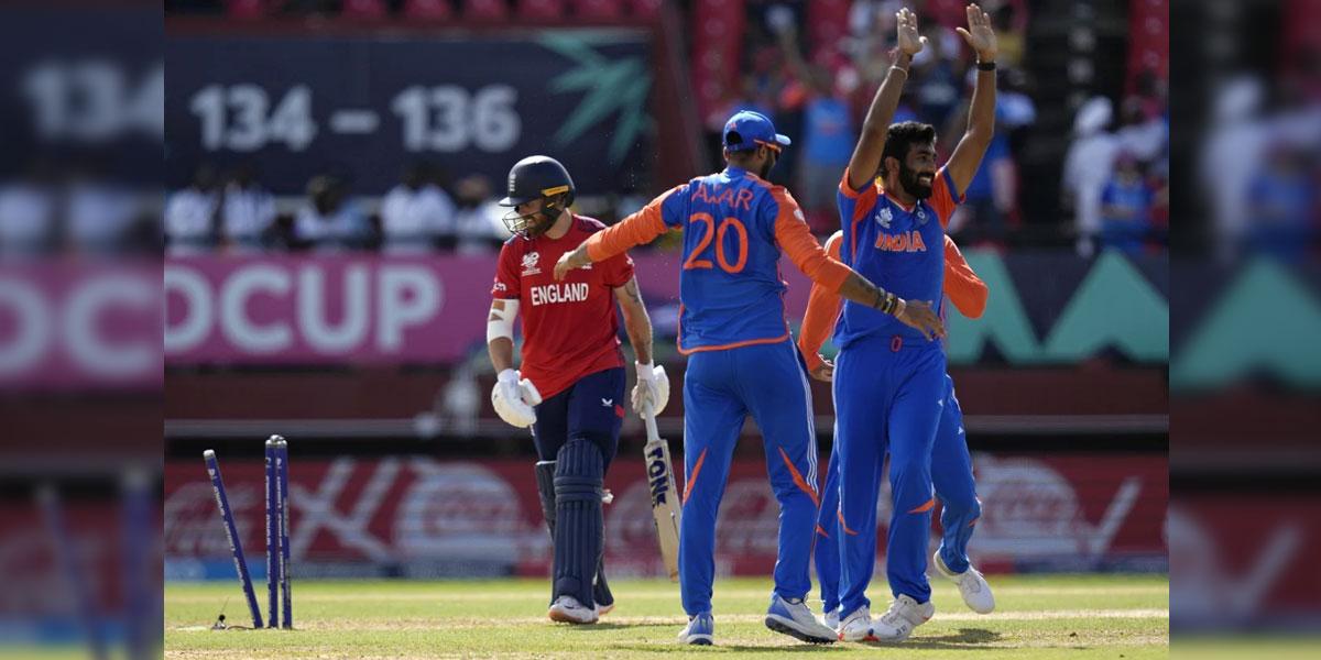 চ্যাম্পিয়নদের বিদায়, ফাইনালে ভারত