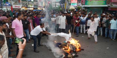 শাহরিয়ার আলমকে রাজশাহীতে অবাঞ্চিত ঘোষণা