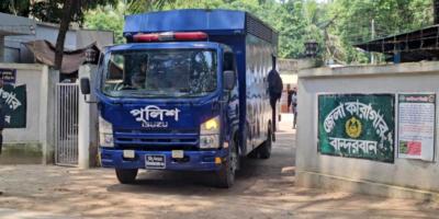 কেএনএফের ৩০ কারাবন্দিকে চট্টগ্রামে স্থানান্তর