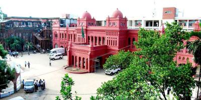 বাস ডিপোতে আগুন দিতে ৪ লাখে চুক্তি