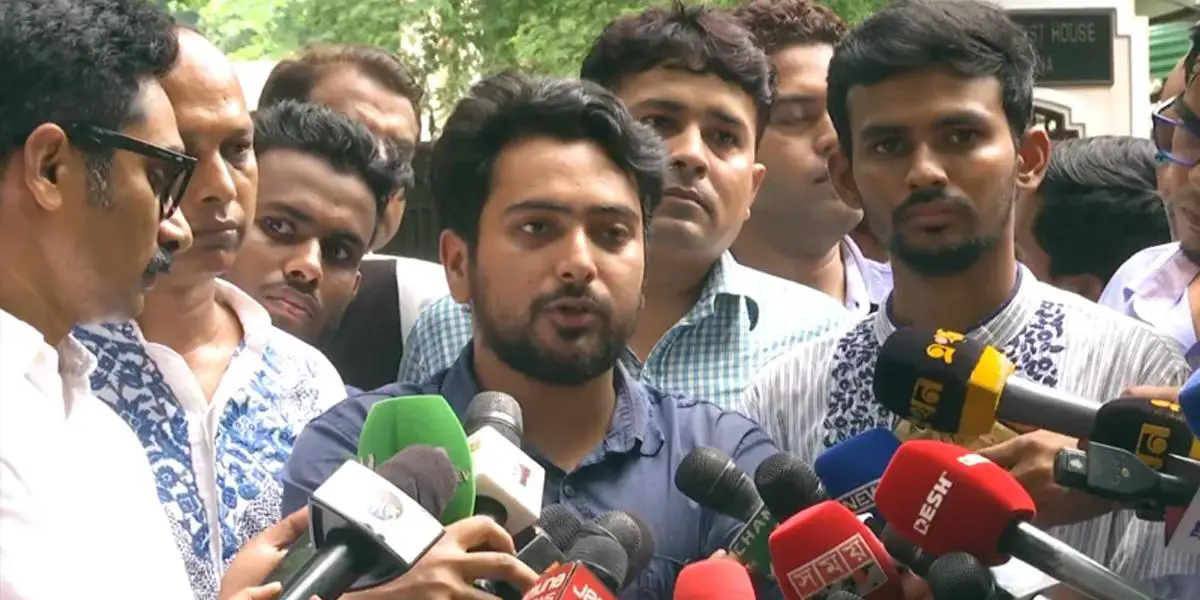 শিক্ষার্থীরা সহকারী উপদেষ্টা হিসেবে যুক্ত হতে পারেন: উপদেষ্টা নাহিদ ইসলাম