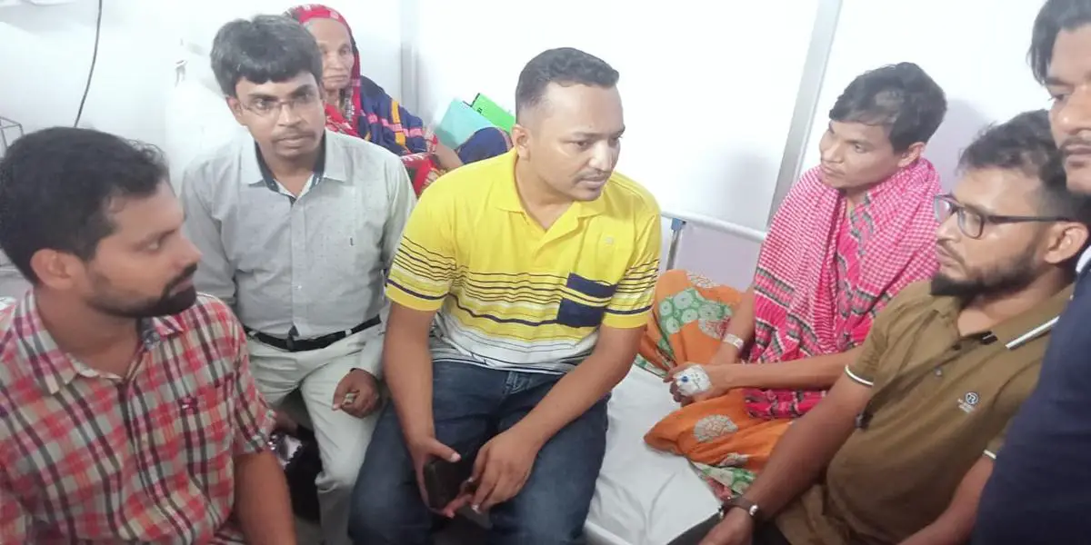 বৈষম্যবিরোধী আন্দোলনে আহত ছাত্রদল-বিএনপির নেতাকর্মীদের খোঁজ নিলেন শ্রাবণ