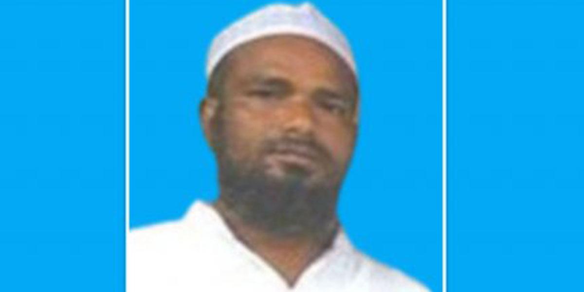 বাড়ি থেকে তুলে আ.লীগ কর্মীকে গলা কেটে হত্যা