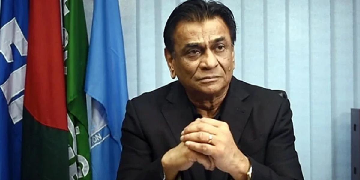 ‘উড়ে এসে জুড়ে বসিনি’