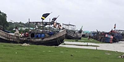বঙ্গোপসাগরে ট্রলারডুবি, ১৫ জেলে উদ্ধার
