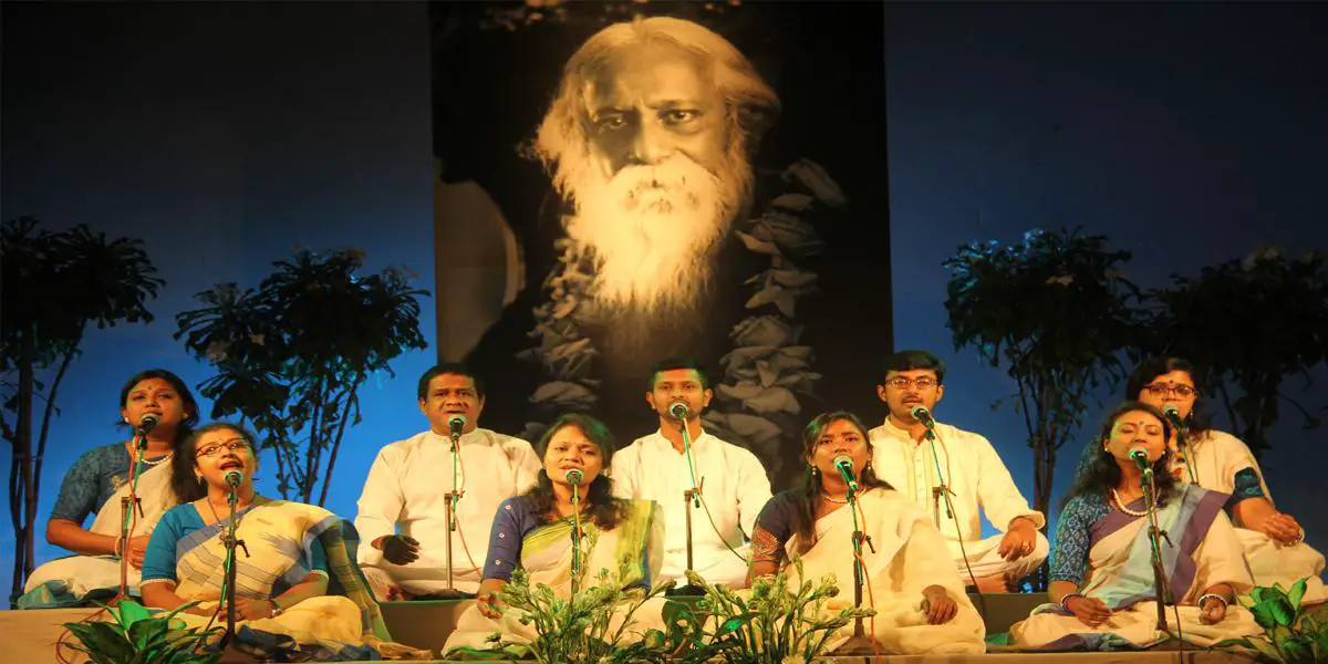 বৃষ্টি-সন্ধ্যায় রবীন্দ্রসংগীতে মুখর ছায়ানট