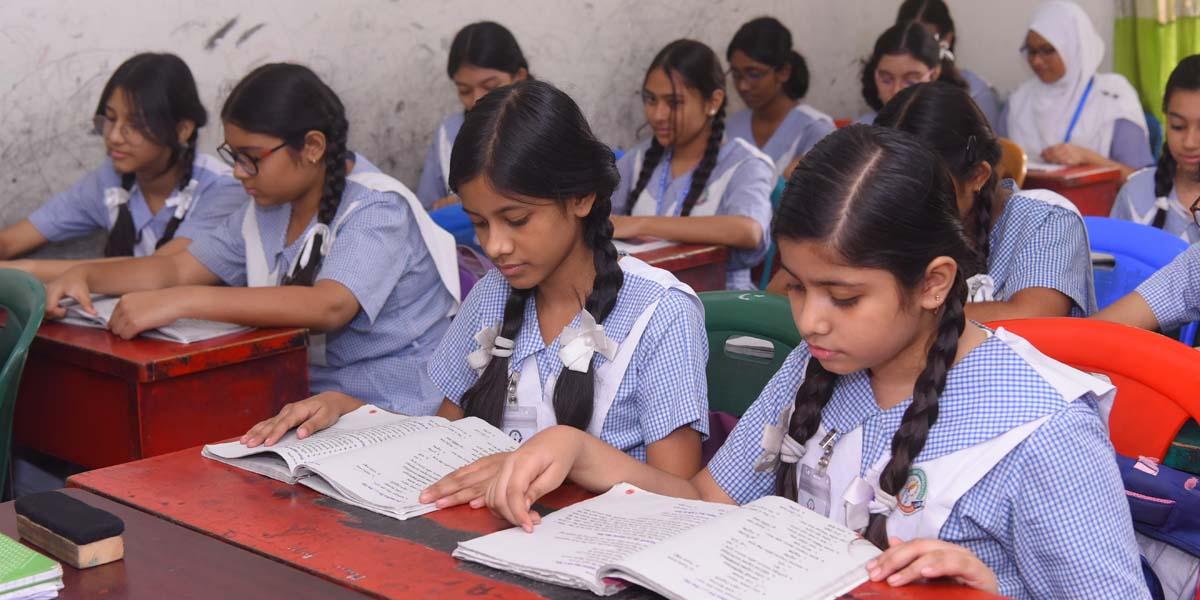 গণতান্ত্রিক মনোভাব অধ্যায়ের ৪টি সংক্ষিপ্ত প্রশ্নোত্তর, ২য় পর্ব, পঞ্চম শ্রেণির বাংলাদেশ ও বিশ্বপরিচয়