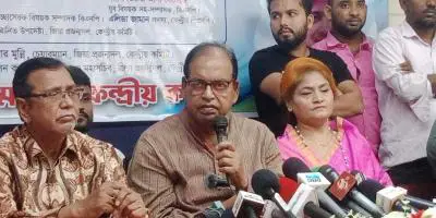 পৃথিবীর কোথাও আ.লীগের মতো পালানোর নজির নেই: দুদু