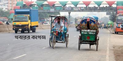 সড়কে এখনো বেপরোয়া ইজিবাইক-অটোরিকশা