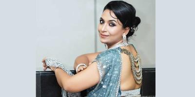 সংবাদ পাঠিকা ফারজানা ছবি