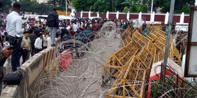 বঙ্গভবনের নিরাপত্তায় ২ প্লাটুন বিজিবি, কাঁটাতারের বেড়া