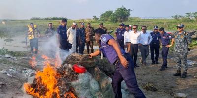 পদ্মা-মেঘনায় ১৬ দিনে গ্রেপ্তার ২৪২