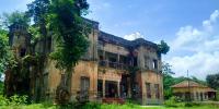 বিলের ধারে প্যারিস শহর