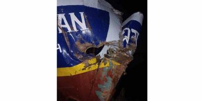 পশুর নদে ২ জাহাজের ধাক্কা, নিখোঁজ জেলে
