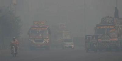 পাকিস্তানের লাহোরে রেকর্ড বায়ুদূষণ, শিক্ষাপ্রতিষ্ঠান বন্ধ