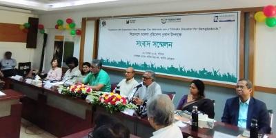 এলএনজি আমদানি দেশের জন্য আর্থিক বোঝা: আনু মুহাম্মদ