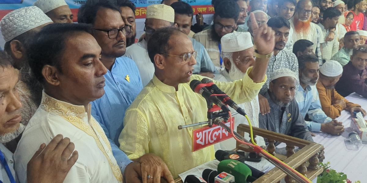 ভারত থেকে অন্তর্বর্তী সরকারকে ব্যর্থ করার ষড়যন্ত্র চলছে: অ্যাড. সালাম