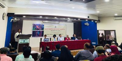 ‘বাংলাদেশের উর্দুভাষীদের পাশে বাংলাভাষী বাংলাদেশিদেরই দাঁড়াতে হবে’