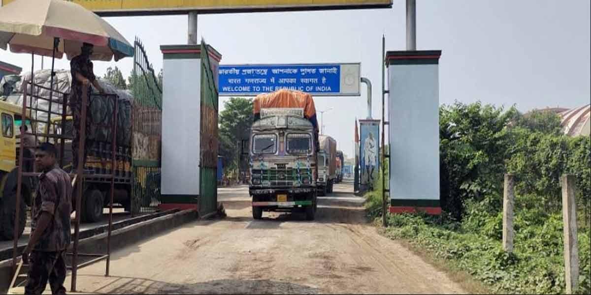 বেনাপোল বন্দর দিয়ে ভারত থেকে চাল আমদানি শুরু
