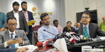 সিন্ডিকেটকে দায়ী করলেন উপদেষ্টা আসিফ মাহমুদ