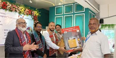 চট্টগ্রামে এনসিসি ব্যাংকের কৃষি উপকরণ বিতরণ