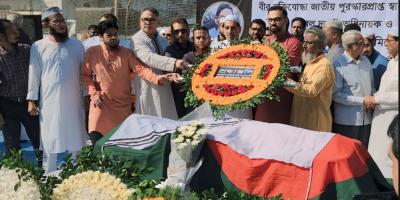 রাষ্ট্রীয় মর্যাদায় জাকারিয়া পিন্টুর জানাজা অনুষ্ঠিত