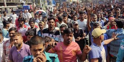 দয়াগঞ্জে ব্যাটারিচালিত রিকশাচালকদের বিক্ষোভ, ২ পুলিশ আহত